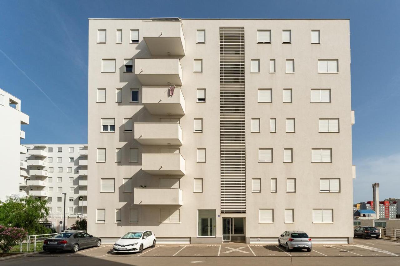 City Lux Apartment 1- With Garage And Balcony Zadar Dış mekan fotoğraf